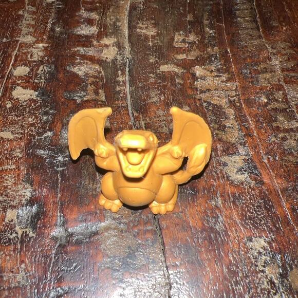 Lot Of 7 Pokémon Figures Pikachu Charzard Hoothoot Geodude Palkia Kyurem VTG - Picture 9 of 16